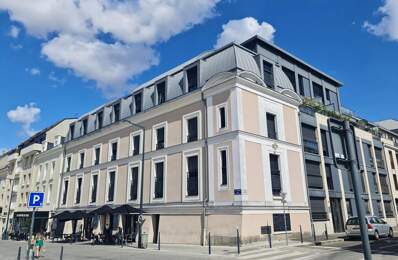 Exclusif Angers Centre T3 récent de standing de 80m2 avec 2 parkings — photo du bien
