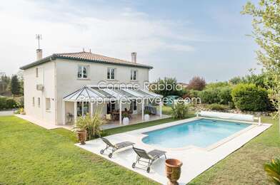 Maison 8 pièces 549200 €