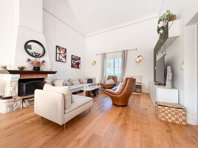Maison à vendre à la La Chapelle sur Erdre 3 chambres et un bureau — photo du bien