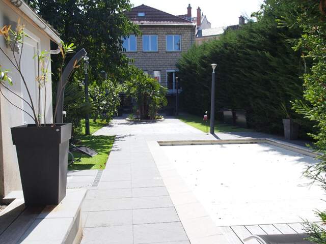 Maison Dijon 233m2 — photo du bien