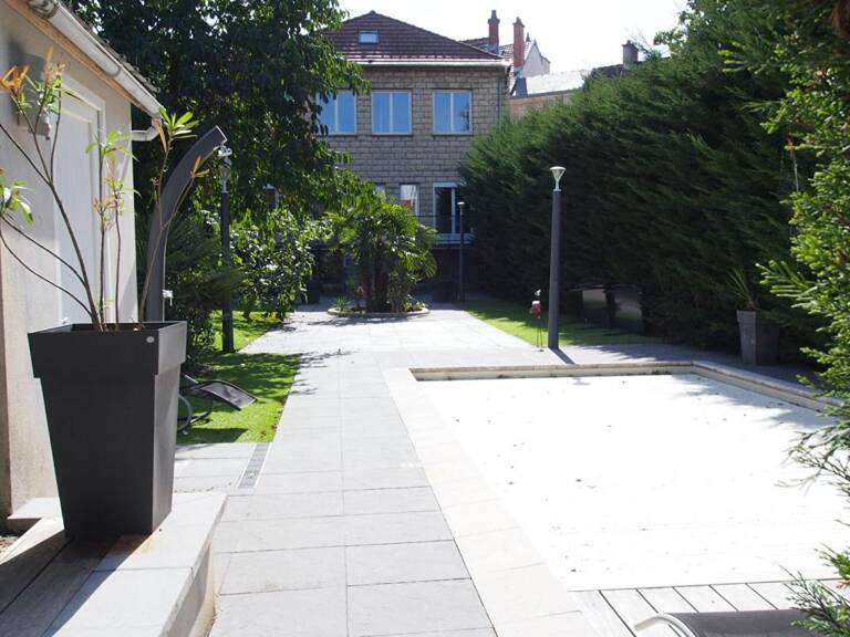 Maison Dijon 233m2 — photo 1