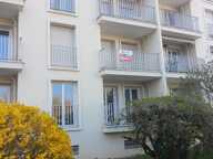 Appartement Lons Le Saunier 2 pièces ascenseur et balcon — photo 2