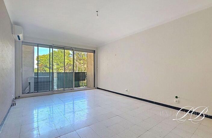 Appartement   3 pièce(s) 65 m2 avec garage et cave — photo 2