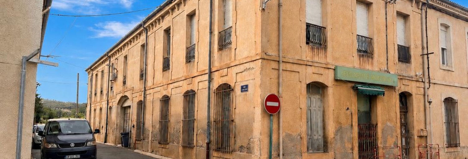 Immeuble  388 m² à vendre à Lézignan-Corbières (11200)