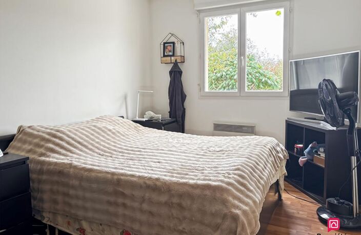 Maison plain pied - Louailles 5 pièce(s) 90 m2 — photo 2
