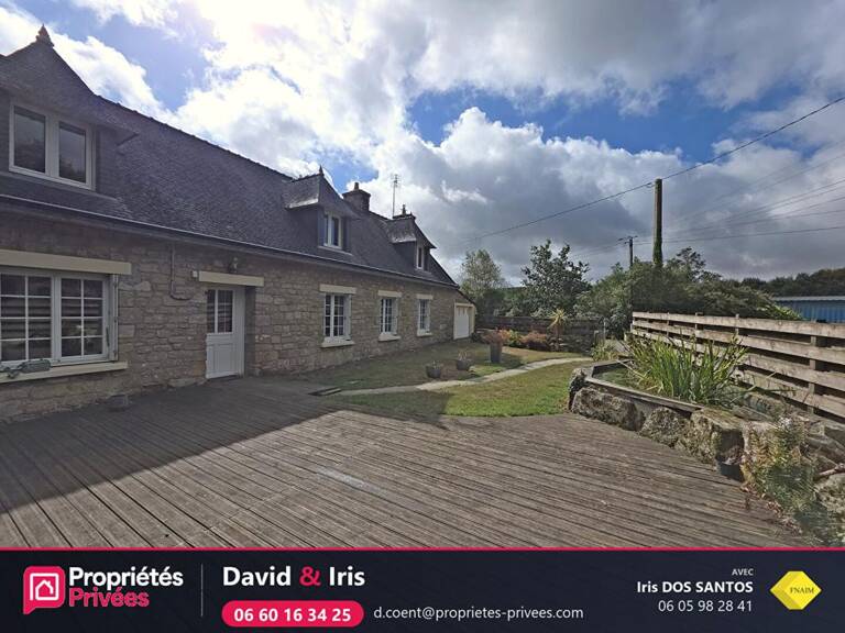 Longère en pierre de 140 m², terrasse de 54 m² et 4,56 hectares · Ploërdut — photo 1