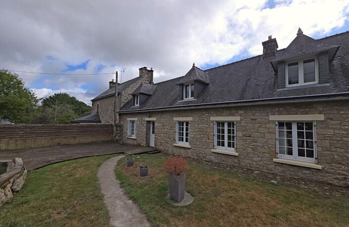 Longère en pierre de 140 m², terrasse de 54 m² et 4,56 hectares · Ploërdut — photo 2