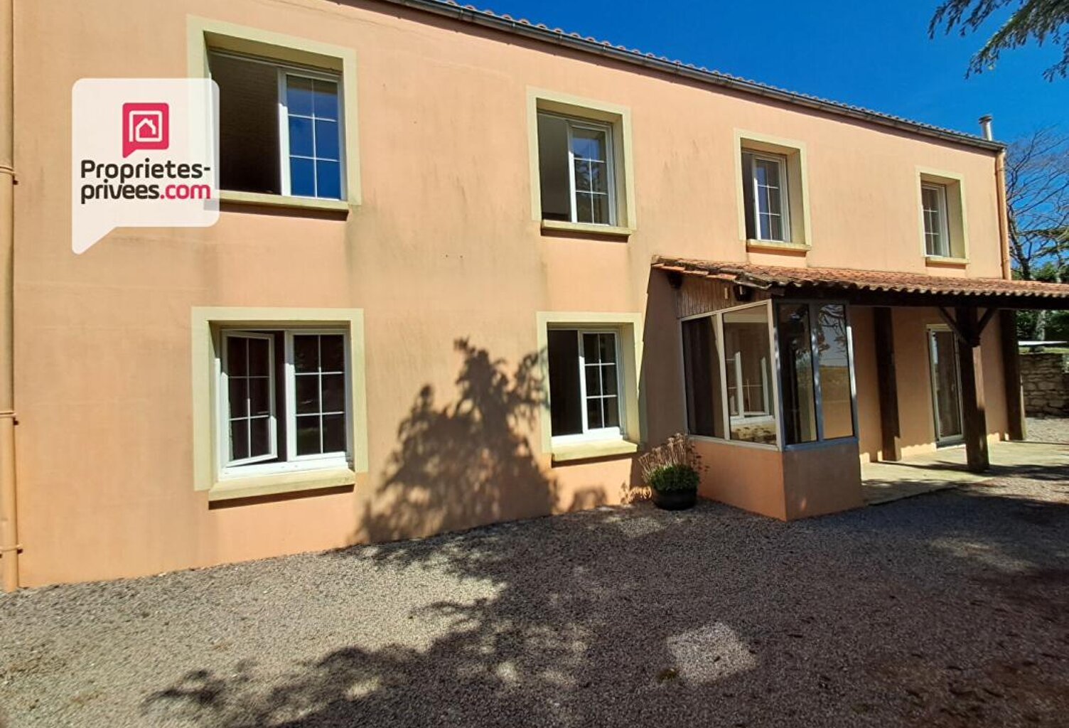 PROPRIÉTÉ    (187 m² ) 11 PIÈCES  2 LOGEMENTS INDEPENDANTS — photo 1