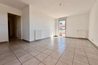 Appartement 3 pièces 796 €