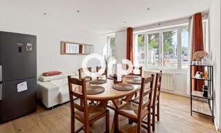 Maison 4 Pièces 150 m² à louer à Saint-Laurent-de-Chamousset (69930)