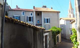 Maison 7 Pièces 286 m² à vendre à Confolens (16500)