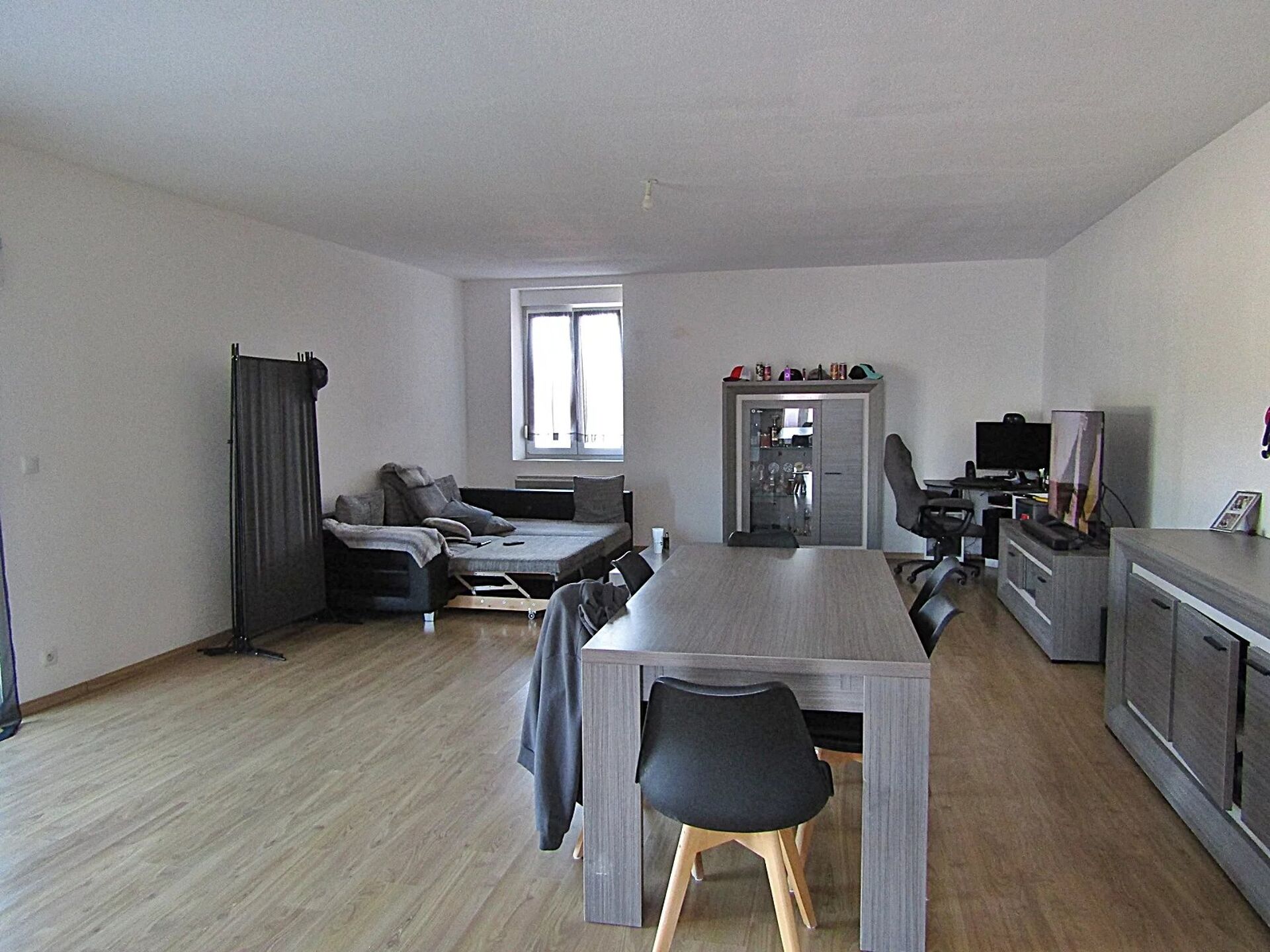 Appartement 4 pièces 125 m² · à Saint-Remy · 125 m² · 690 €/mois