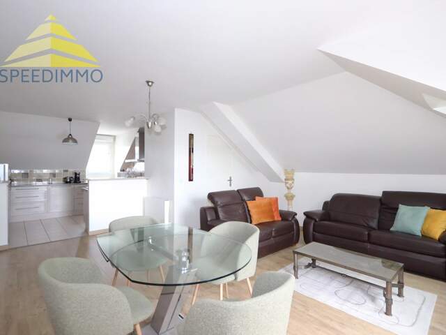 Appartement avec  ascenseur au dernier étage — photo du bien