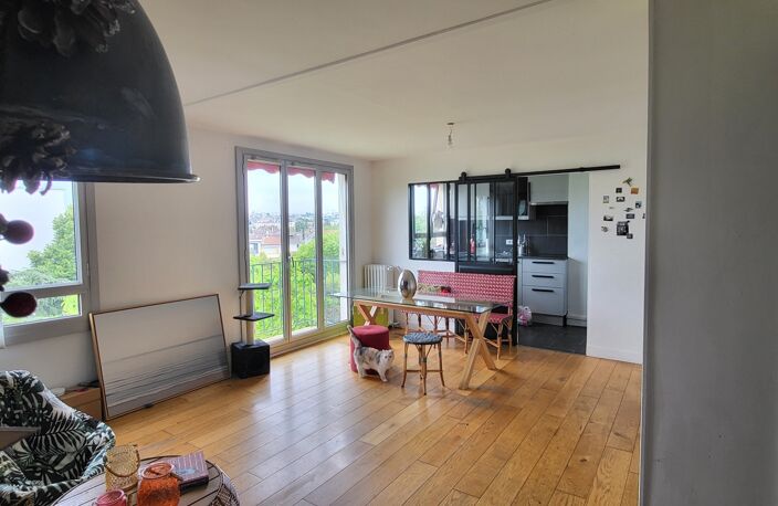 Vente Appartement 4 pièces — photo 2