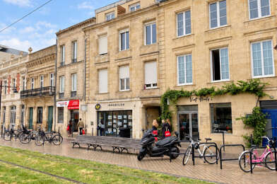 Appartement 3 pièces 225750 €