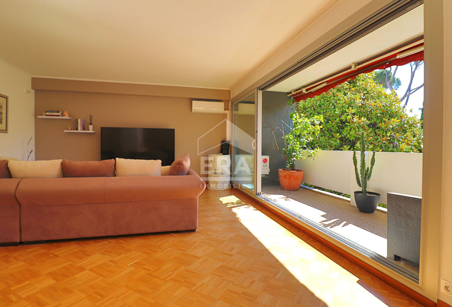 A vendre Appartement 4/5 pièces rénové 106 m² avec balcon  Marseille 13008 Sainte-Anne — photo 1
