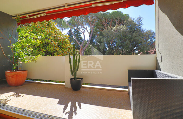 A vendre Appartement 4/5 pièces rénové 106 m² avec balcon  Marseille 13008 Sainte-Anne — photo 4