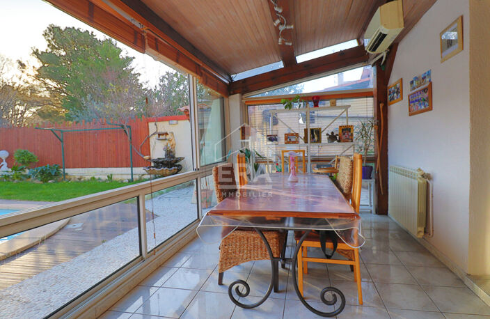 Maison familiale 6 pièces avec jardin, piscine et dépendance — photo 5