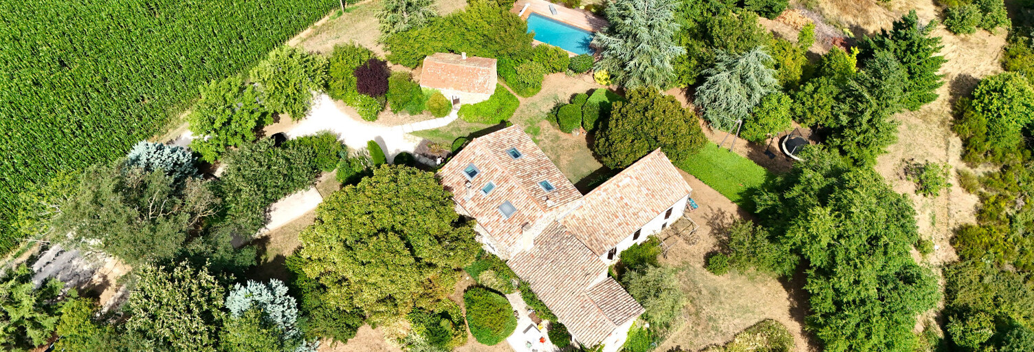 Maison 10 Pièces 280 m² à vendre à Plats (07300)