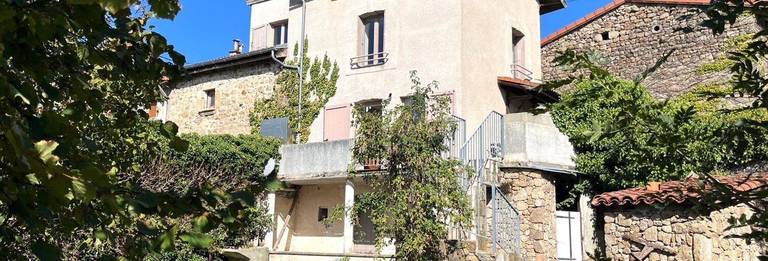 Maison 5 Pièces 140 m² à vendre à Rozier-Côtes-d'Aurec (42380)