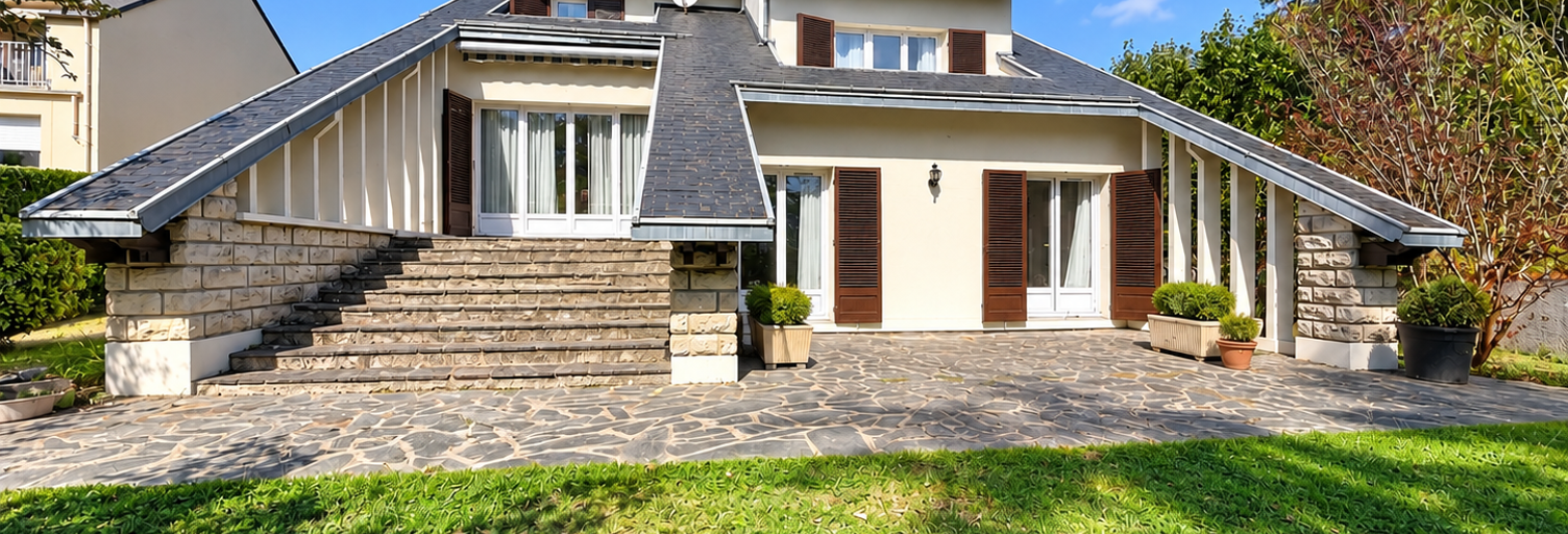 Maison 9 Pièces 184 m² à vendre à Boussy-Saint-Antoine (91800)