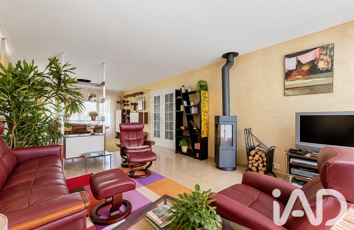 Vente Maison/villa 9 pièces — photo 4