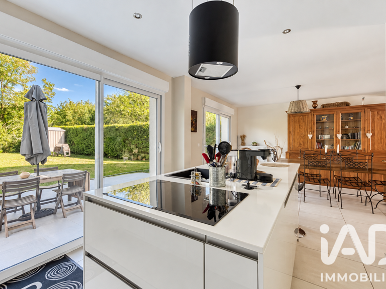 Vente Maison/villa 5 pièces — photo 1