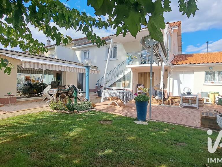 Vente Maison/villa 6 pièces — photo 1