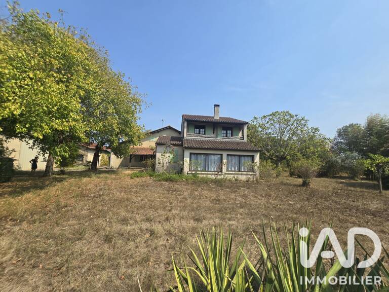 Vente Maison/villa 11 pièces — photo 1