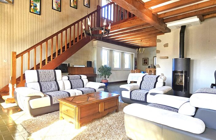 Vente Maison/villa 9 pièces — photo 3