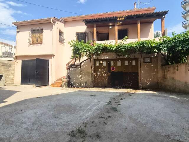 Vente Maison/villa 4 pièces — photo du bien