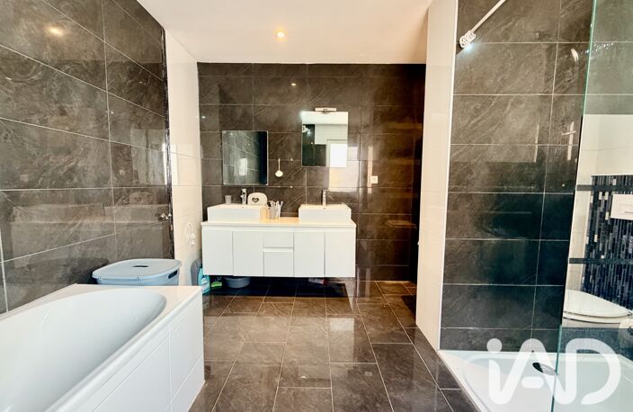 Vente Maison de village 5 pièces — photo 4