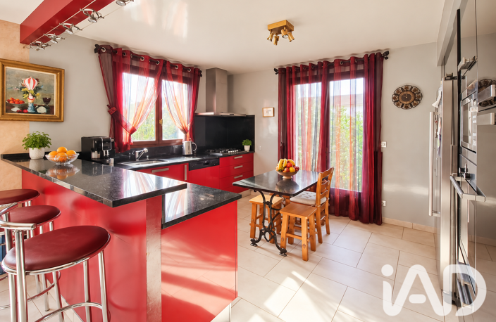 Vente Maison traditionnelle 7 pièces — photo 3