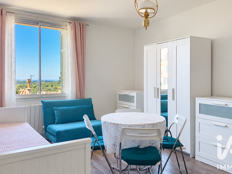 Vente Studio 1 pièce — photo 1
