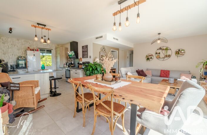 Vente Maison/villa 5 pièces — photo 2