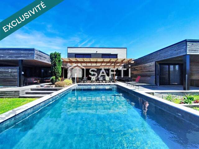 LHERM - Maison T7 de 280 m² - Piscine - 5 chambres. — photo du bien