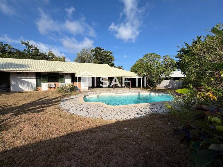 Maison de plain-pied avec piscine et dépendance T3 — photo 1