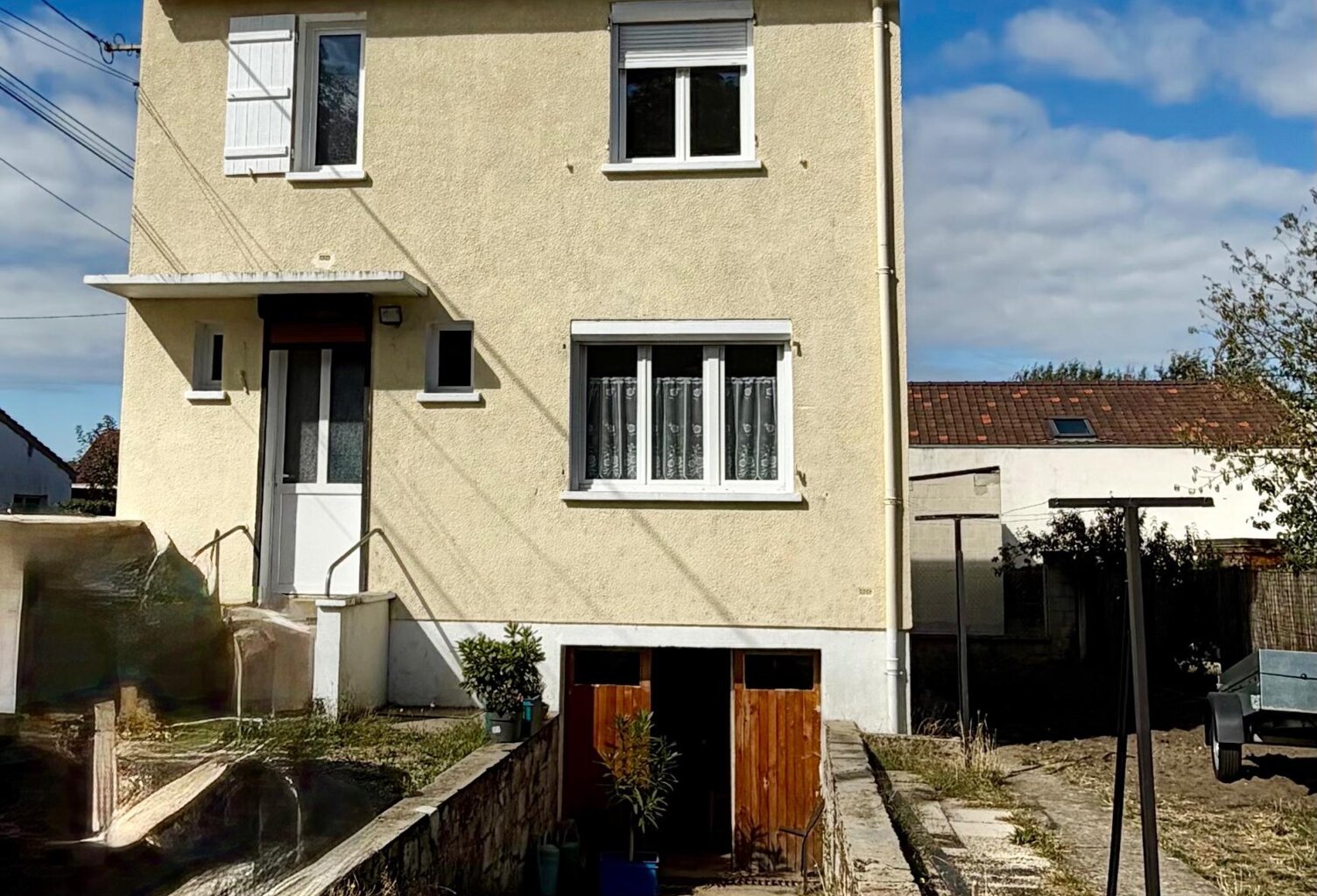 A SOISSONS 02, MAISON DE 67 M2 SUR SOUS-SOL TOTAL ET SON TERRAIN CLOS DE 289 M2. — photo 1