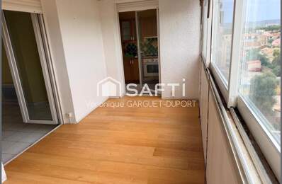 T3 duplex 5ème étage avec loggia et vue dégagée — photo du bien