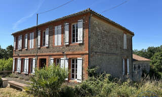 Maison 8 Pièces 240 m² à vendre à Saint-Arroumex (82210)