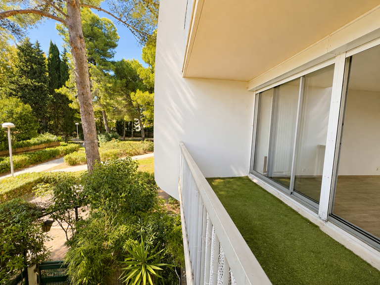 EXLUSIVITÉ !! 2 PIÈCE 54 m2 - QUARTIER DU PONANT — photo 1
