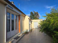 Maison  plain-pied Saint Denis De L Hotel 4 pièce(s) 80 m2 — photo 2