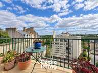 Poitiers Hyper Centre - Beaux volumes, Balcons et Garage — photo 3