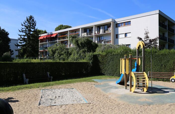Vaste 5 pièces de 93 m² résidence standing et sécurisée — photo 4