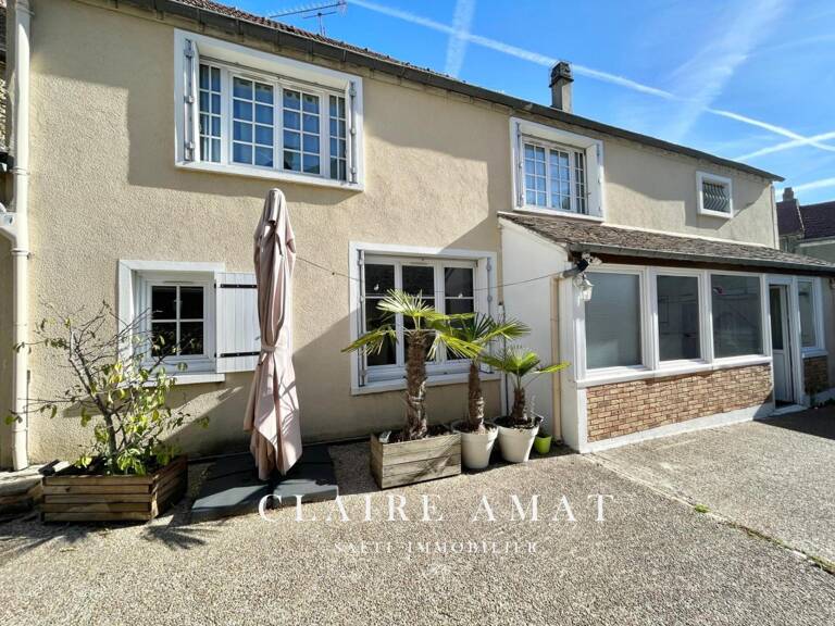 Maison de village avec cour à Auteuil-le-Roi — photo 1