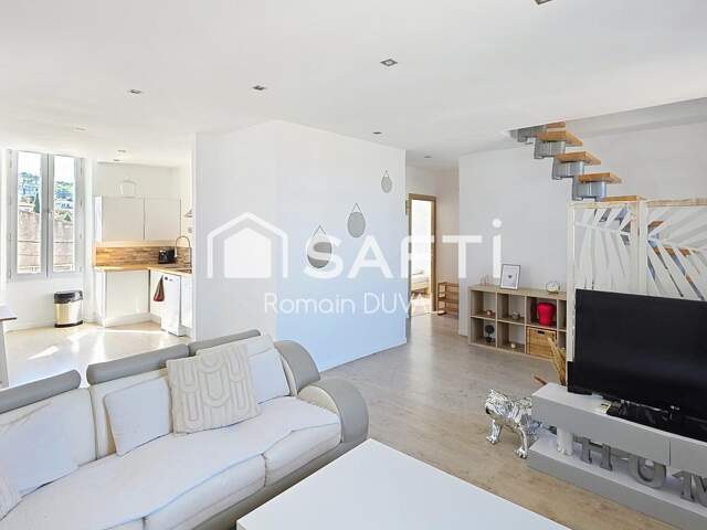 Appartement duplex traversant avec vue mer — photo du bien