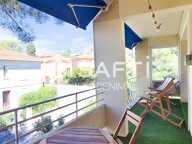 4 pièces au dernier étage, terrasse et vue dégagée en plein centre ville ! — photo 3