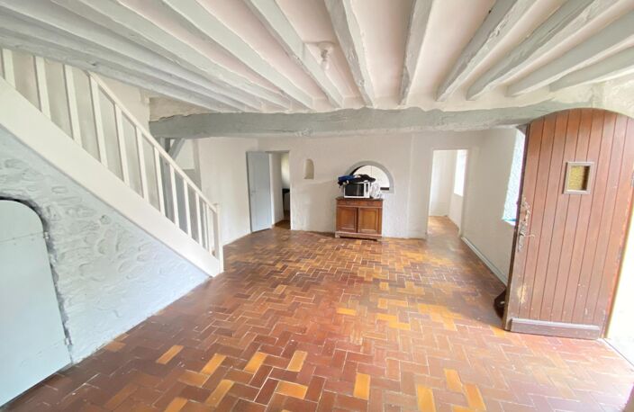 Belle maison ancienne, spacieuse et atypique — photo 5
