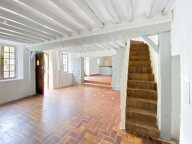 Belle maison ancienne, spacieuse et atypique — photo 4