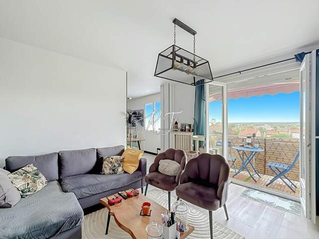 5 pièces lumineuses avec balcon plein sud — photo du bien